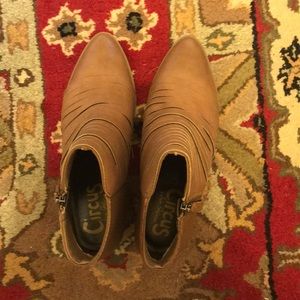 BRAND NEW Circus by Sam Edelman booties